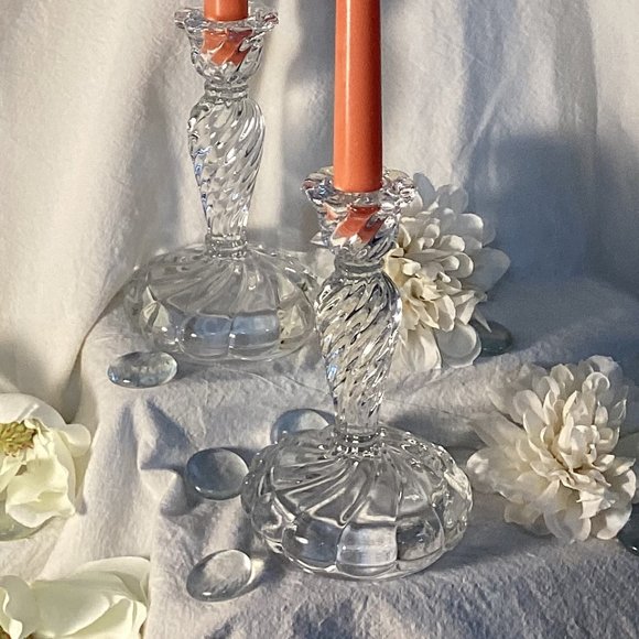 Fostoria Colony style candle stick pair - Picture 1 of 6